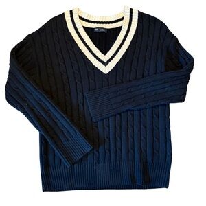 GAP Women's Black V-Neck Sweater with White/ ivory Trim